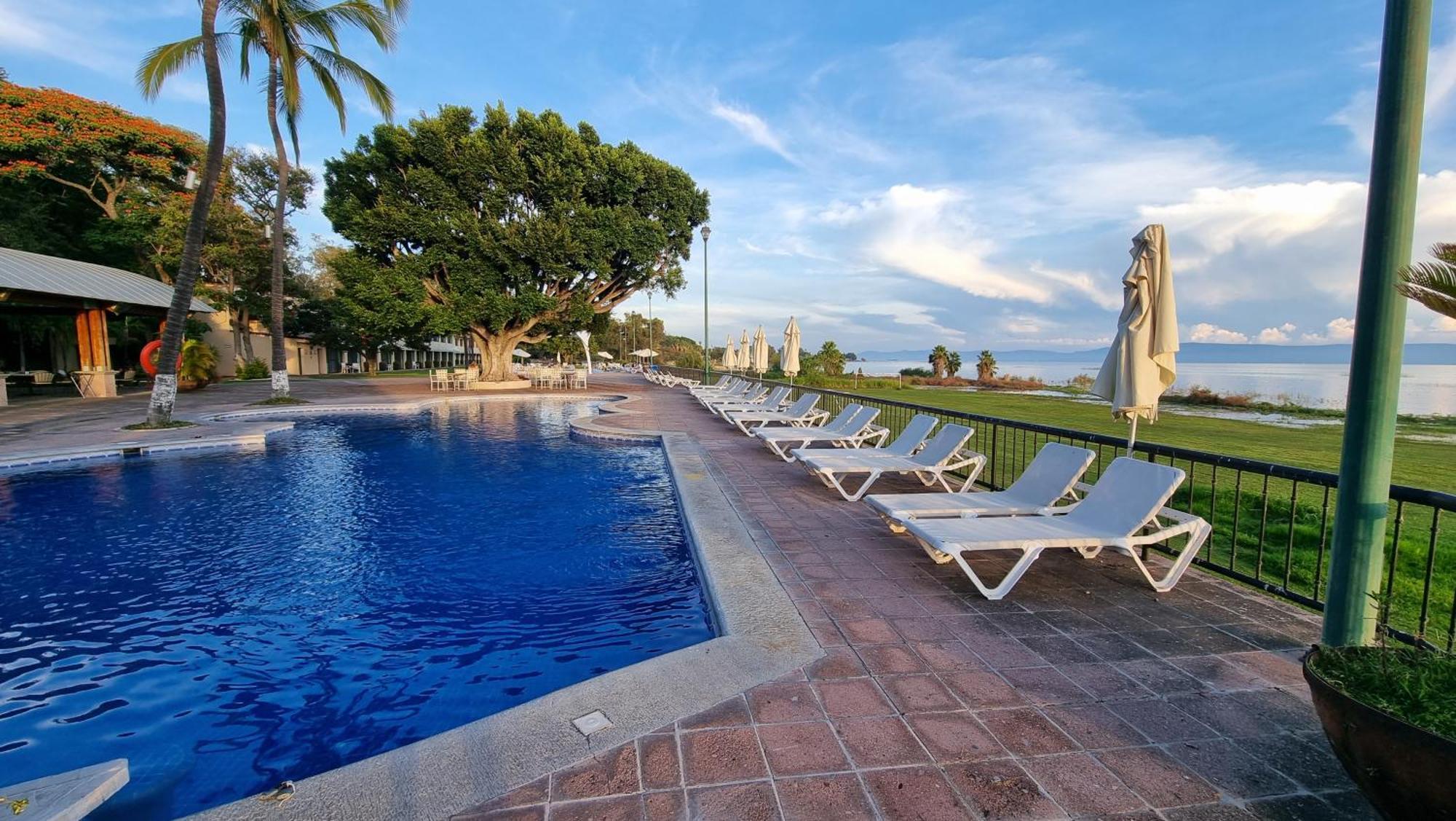 Real De Chapala Hotel Ajijic Buitenkant foto